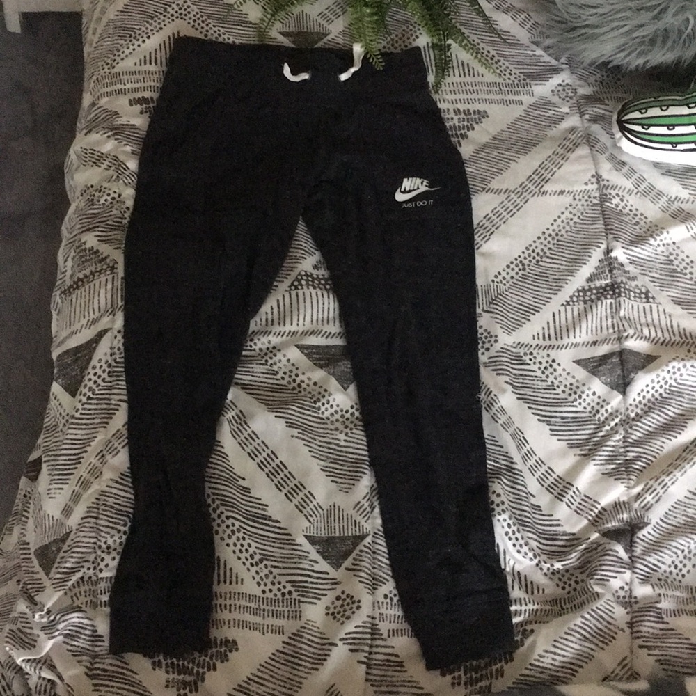 Nike women’s joggers